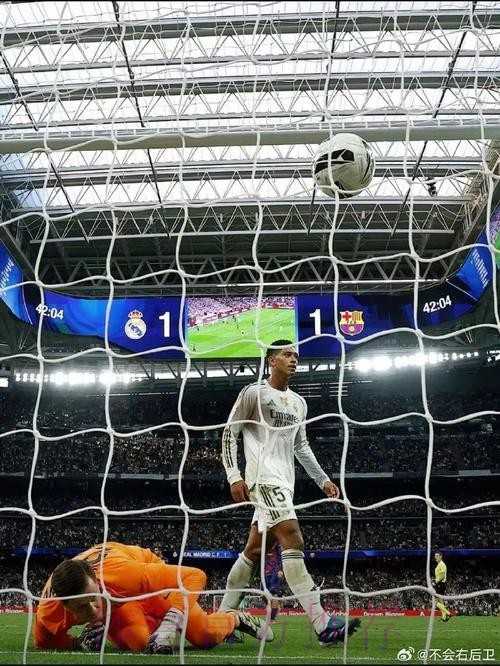 马卡:马德里德比 贝林厄姆的场上位置可能会前移